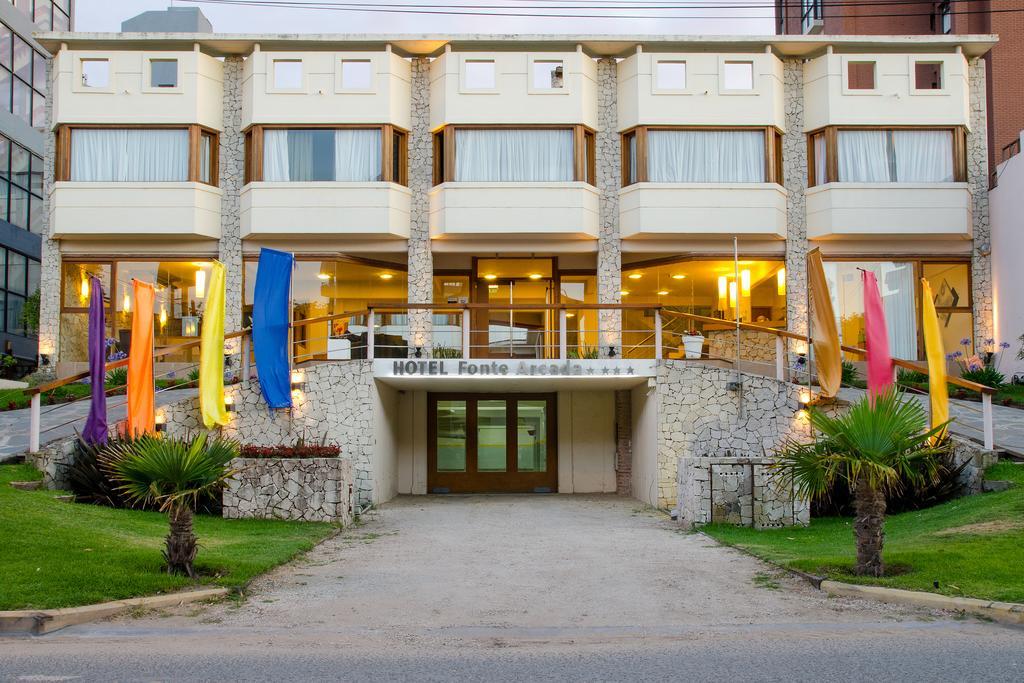 Hotel Fonte Arcada Villa Gesell Exterior foto